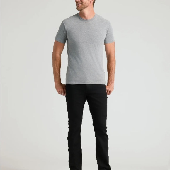 True Classic Gray greatly Short Sleeve Men's Tee NWT - Picture 3 of 5